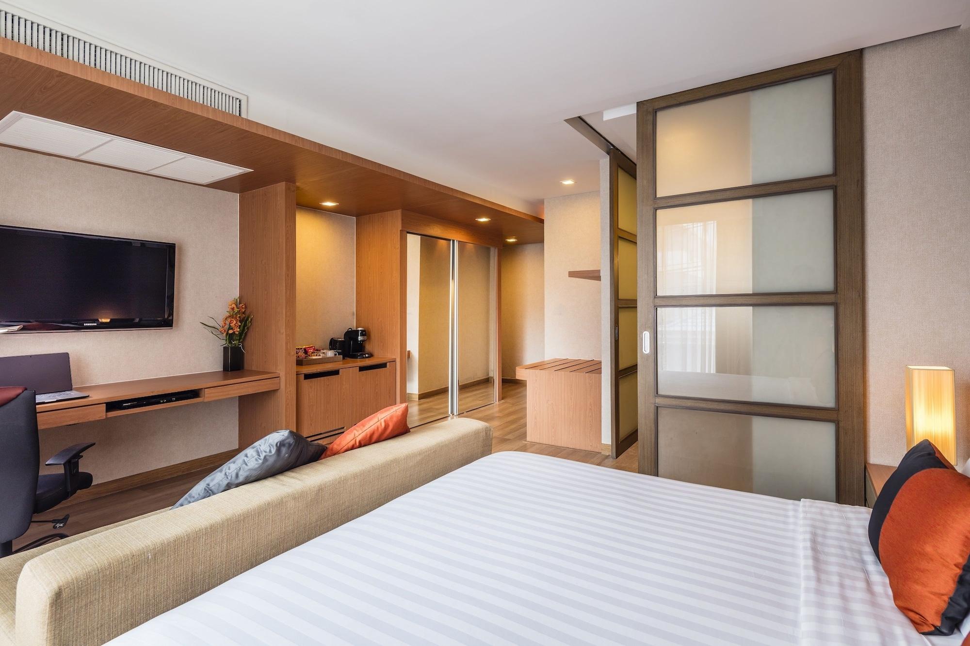 Hotel Solo, Sukhumvit 2, Bangkok - Sha Extra Plus מראה חיצוני תמונה