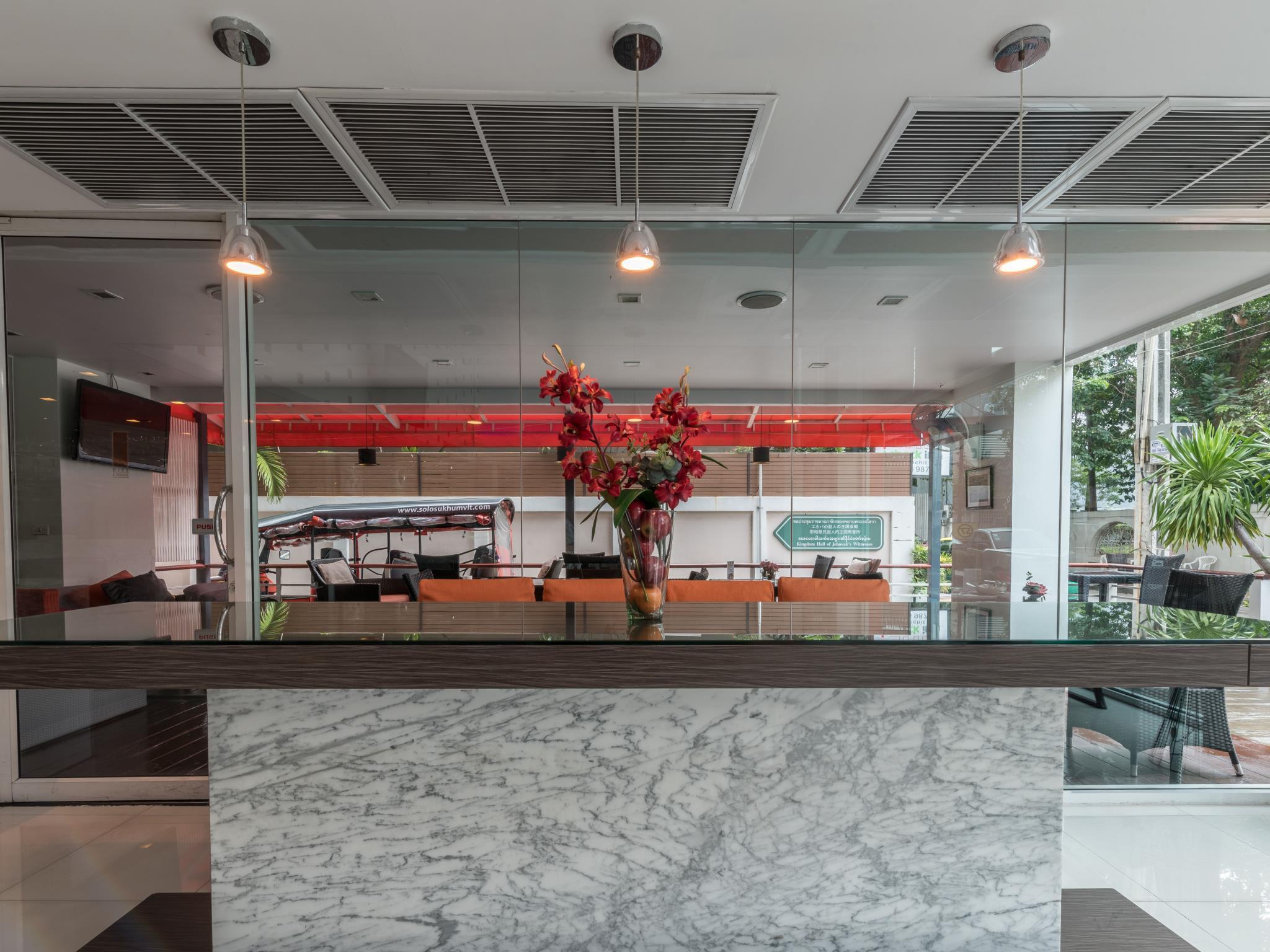 Hotel Solo, Sukhumvit 2, Bangkok - Sha Extra Plus מראה חיצוני תמונה