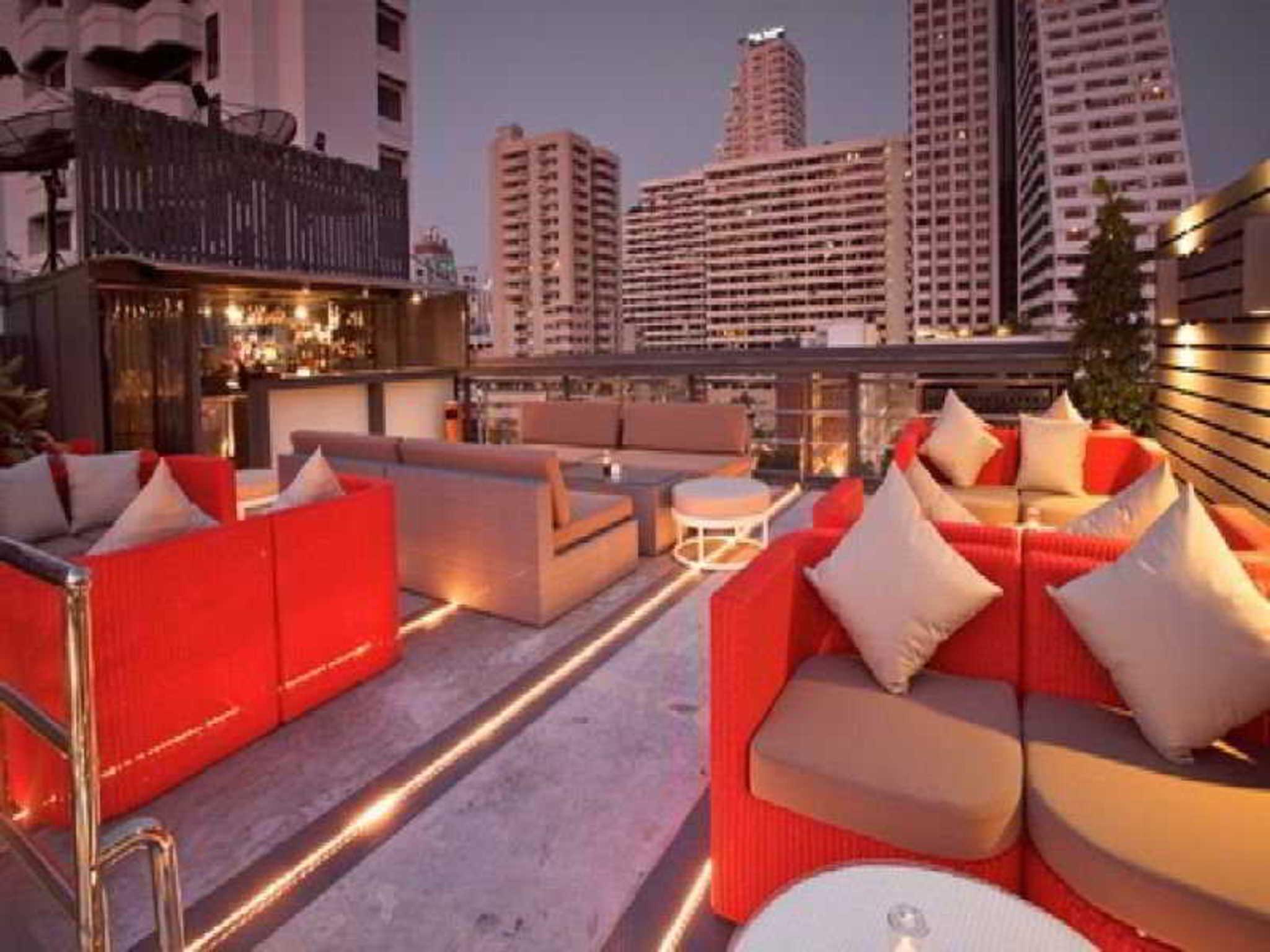 Hotel Solo, Sukhumvit 2, Bangkok - Sha Extra Plus מראה חיצוני תמונה