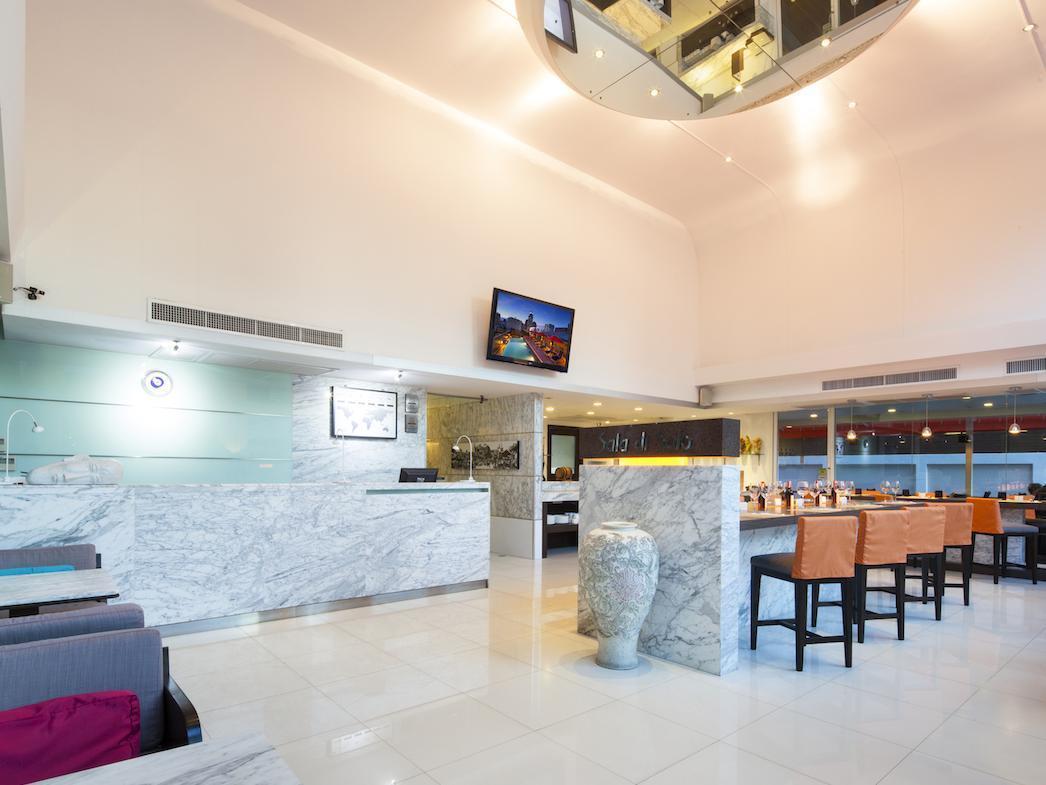 Hotel Solo, Sukhumvit 2, Bangkok - Sha Extra Plus מראה חיצוני תמונה